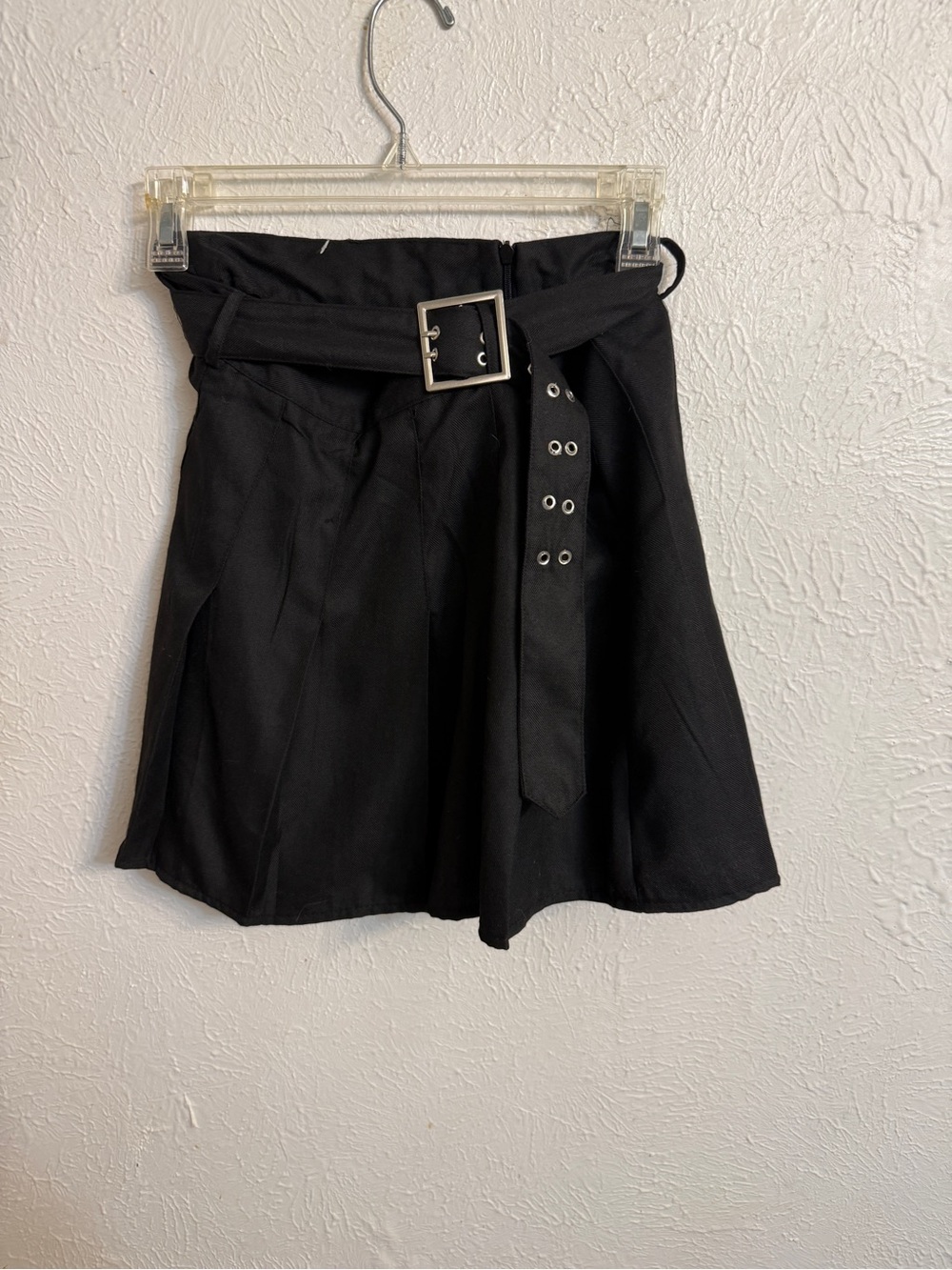 Rue21 High-Waist Black A-Line Skirt with Belt
